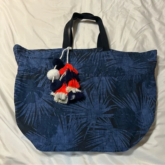 JADEtribe Blue Tote Bag with Palm Leaf Design - Picture 2 of 5
